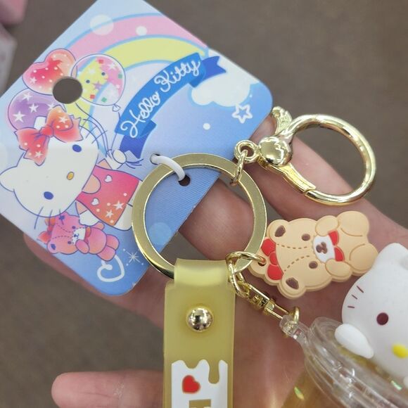 Brand New Sanrio Hello Kitty Bubble Tea Keychain - Picture 3 of 7
